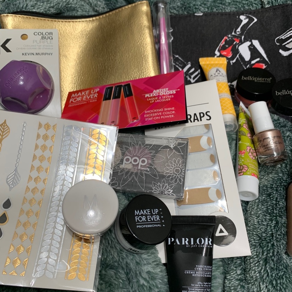 Random Bundle- Full Sizes and Samples